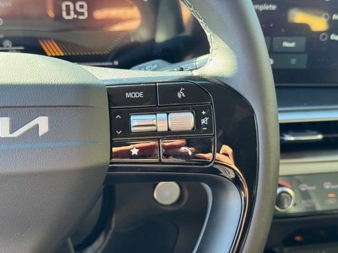 New 2026 Kia Sorento S FWD image 29