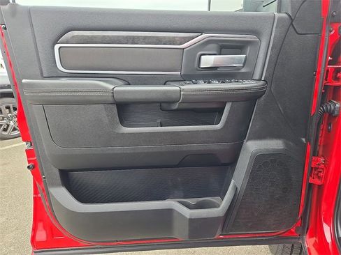 Used 2024 RAM 2500 Big Horn w/ Bed Utility Group image 16