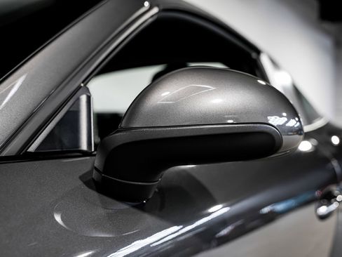 Used 2017 Porsche 911 Targa 4S AWD/4WD image 32