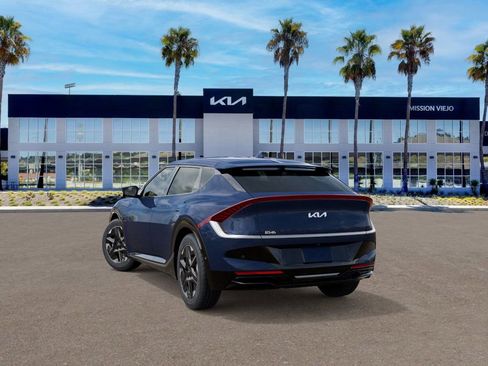 New 2025 Kia EV6 Wind image 4