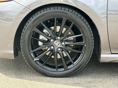 Used 2021 Toyota Camry XSE image 24