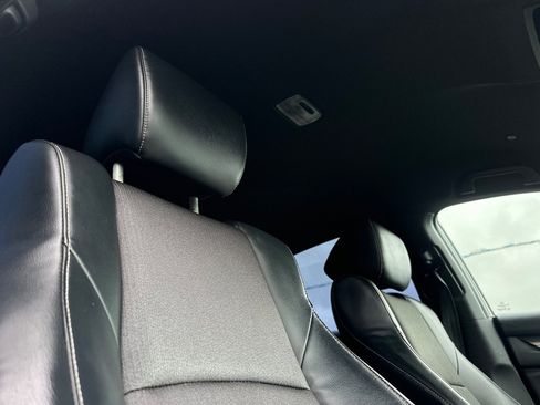 Used 2018 Honda Accord Sport image 16