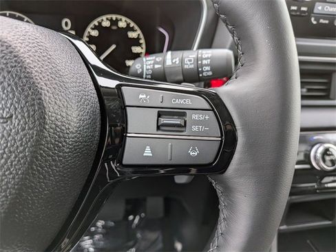 New 2025 Honda Pilot EX-L image 14