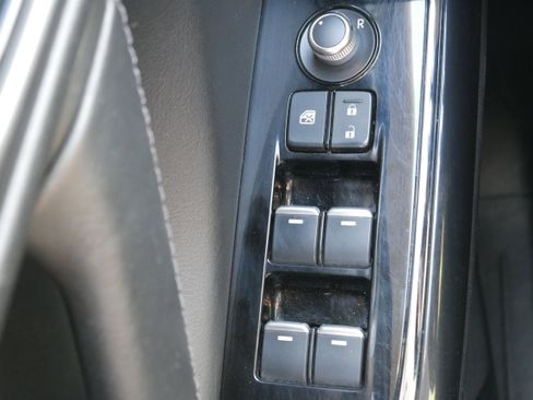 Used 2019 MAZDA CX-9 Touring image 26