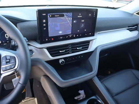 New 2026 Ford Explorer Active w/ Active Comfort Package image 5