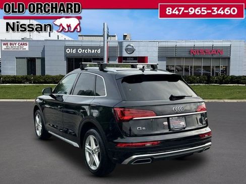 Used 2021 Audi Q5 e Premium w/ Convenience Package AWD/4WD image 8