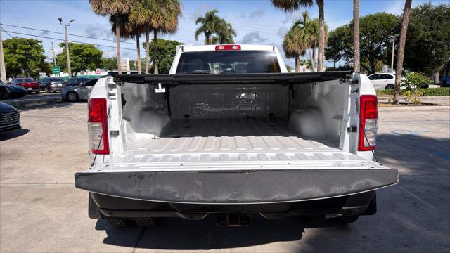 Used 2022 RAM 3500 Tradesman RWD image 19