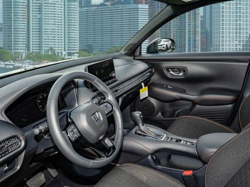 Certified 2024 Honda HR-V Sport image 15