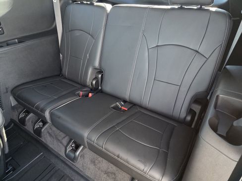 Used 2020 Buick Enclave Avenir w/ Avenir Technology Package image 19