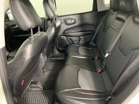 Used 2018 Jeep Compass Trailhawk w/ Navigation Group image 17