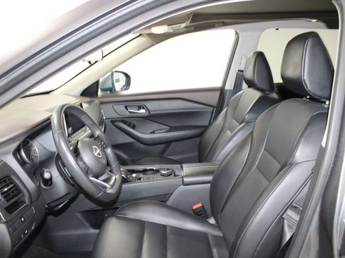Used 2023 Nissan Rogue SV w/ SV Premium B Package AWD/4WD image 20
