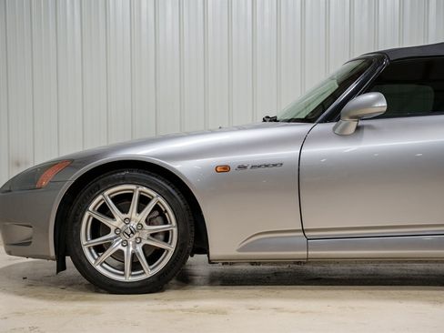 Used 2000 Honda S2000 image 3