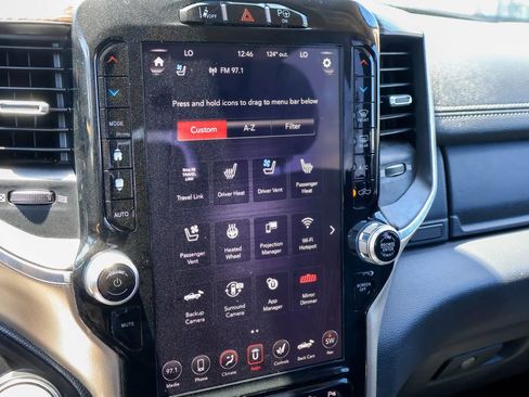 Used 2019 RAM 1500 Laramie AWD/4WD image 5