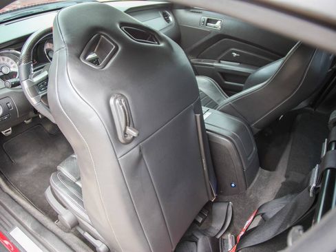 Used 2011 Ford Mustang GT Premium w/ Electronics Pkg RWD image 66