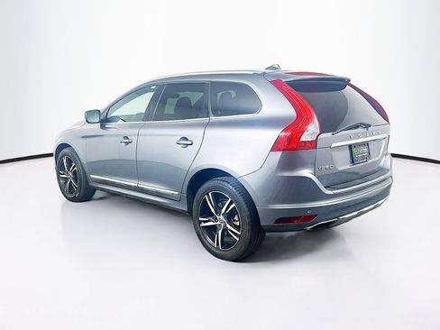 Used 2017 Volvo XC60 T5 Inscription FWD image 5
