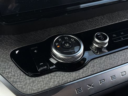 New 2026 Ford Expedition Tremor image 15