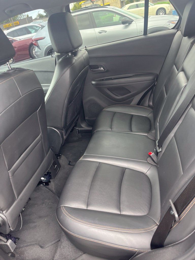 Used 2017 Chevrolet Trax Premier AWD/4WD image 8