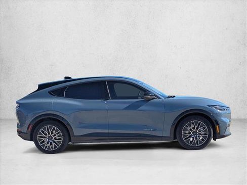 Used 2024 Ford Mustang Mach-E Premium image 4