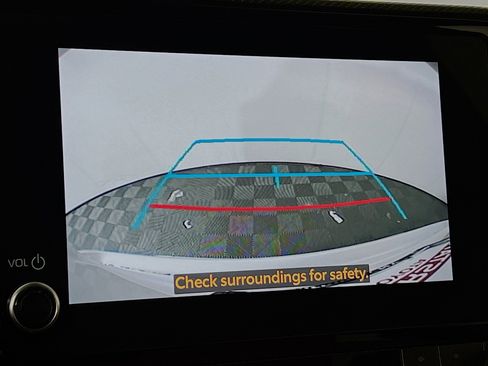 Used 2023 Toyota Highlander XSE image 16