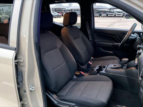 Certified 2023 Chevrolet Colorado W/T image 10