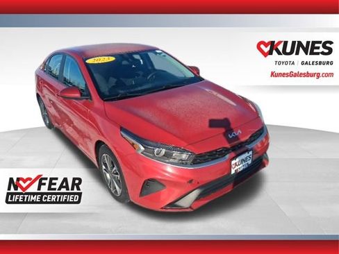 Used 2023 Kia Forte LXS image 1