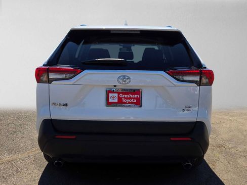 Certified 2025 Toyota RAV4 LE AWD/4WD image 5