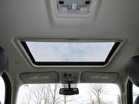 Used 2014 Chevrolet Tahoe LT w/ Luxury Package image 26