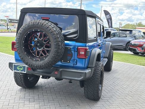 Used 2024 Jeep Wrangler Unlimited Sport AWD/4WD image 6