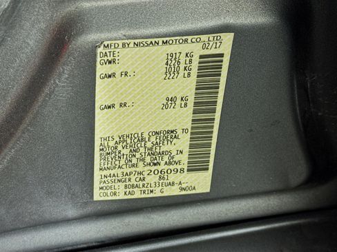 Used 2017 Nissan Altima 2.5 SL w/ Moonroof Package image 39