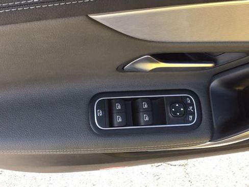 Used 2020 Mercedes-Benz CLA 250 4MATIC image 10