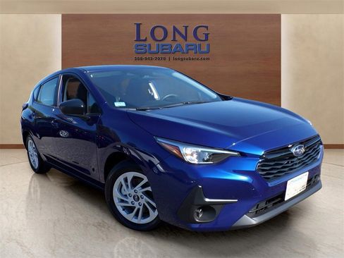 Certified 2025 Subaru Impreza 2.0i image 5