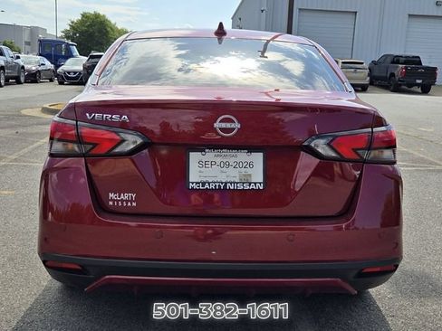 Used 2025 Nissan Versa SV w/ Trunk Package FWD image 4