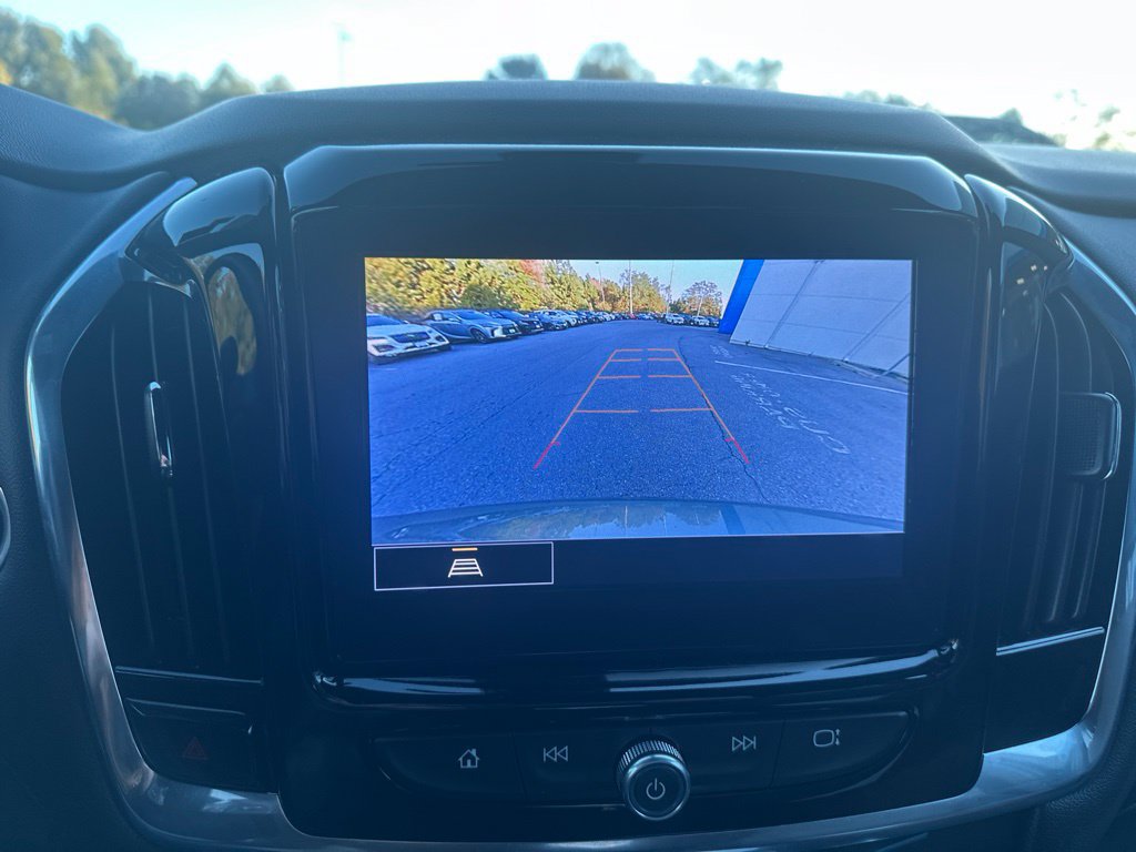 Used 2023 Chevrolet Traverse LT w/ LPO, Floor Liner Package AWD/4WD image 17