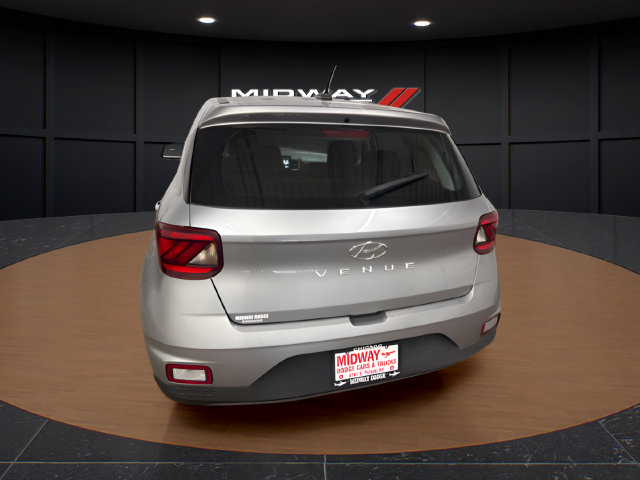 Used 2024 Hyundai Venue SE FWD image 6