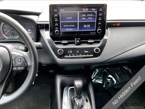 Used 2021 Toyota Corolla LE FWD image 6