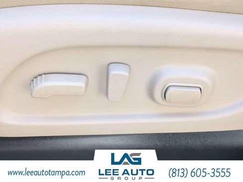 Used 2016 Nissan Titan SL RWD image 18