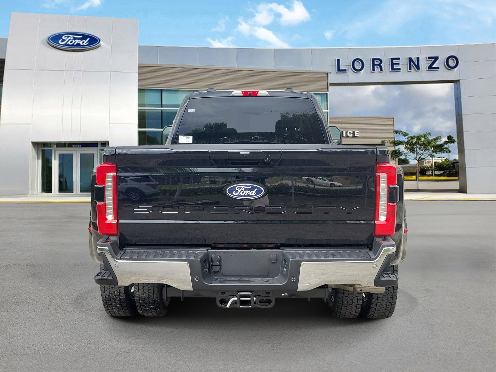 New 2027 Ford F450 Lariat w/ FX4 Off-Road Package AWD/4WD image 6