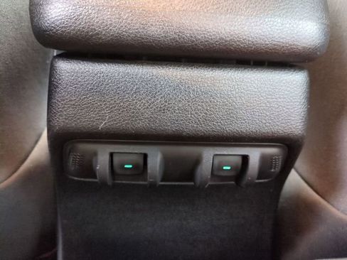 Used 2011 Jeep Wrangler Unlimited Sport image 22