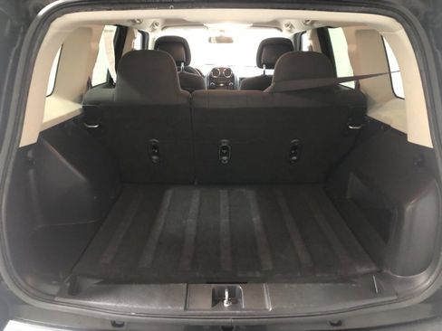 Used 2015 Jeep Patriot Sport w/ Power Value Group image 8