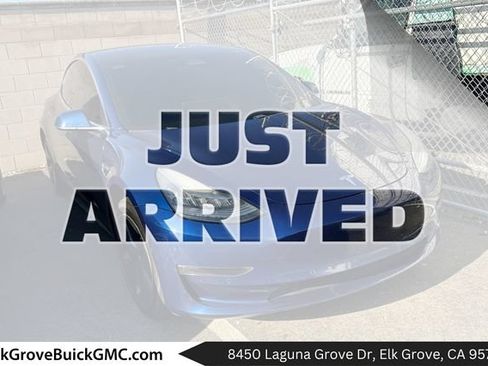 Used 2018 Tesla Model 3 Long Range RWD image 1