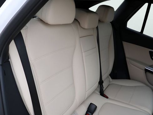 New 2026 Mercedes-Benz GLC 300 4MATIC image 14