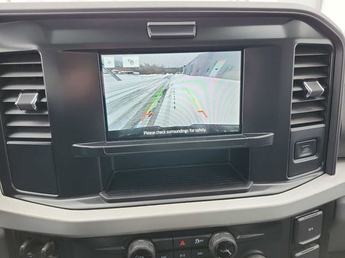 Used 2025 Ford F350 XLT w/ Snow Plow Prep Package image 14