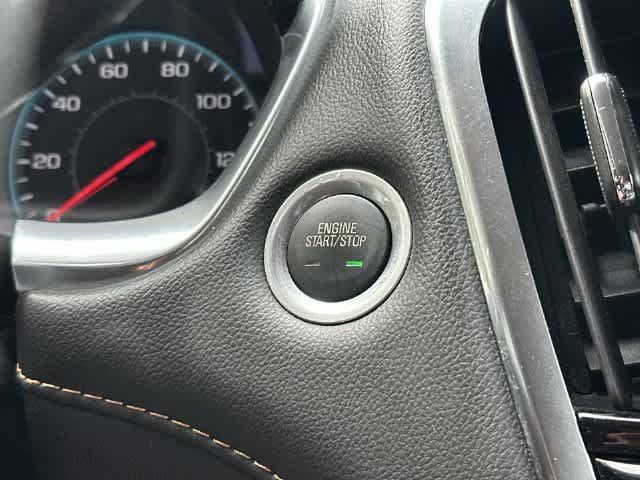 Used 2020 Chevrolet Traverse LS AWD/4WD image 10