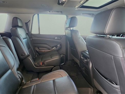 Used 2020 GMC Yukon SLT w/ Premium Edition image 25