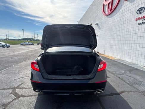 Used 2022 Honda Accord Sport image 28