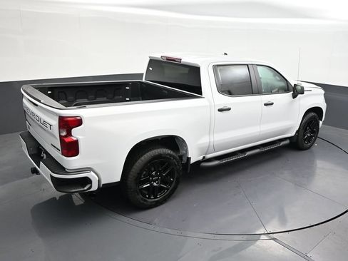 Used 2026 Chevrolet Silverado 1500 Custom w/ Turbomax Blackout Package RWD image 19