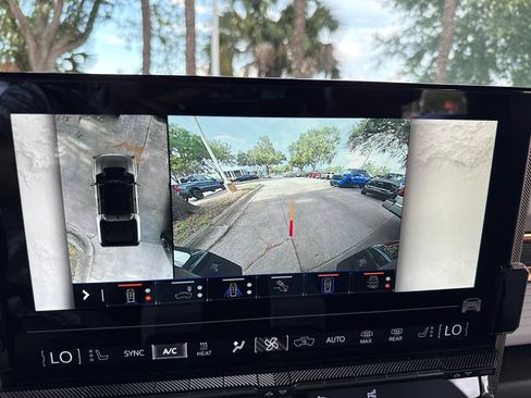 Used 2025 GMC Hummer EV 3X AWD/4WD image 72