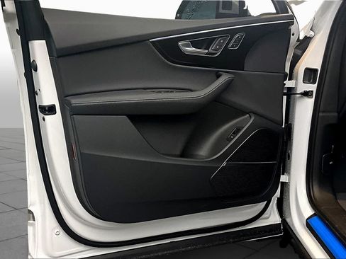 New 2026 Audi Q7 3.0T Premium Plus AWD/4WD image 10