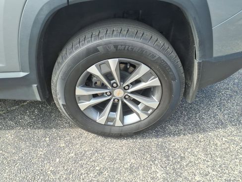 Certified 2026 Chevrolet Equinox LT w/ Convenience Package II AWD/4WD image 15