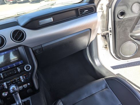 Used 2021 Ford Mustang Premium image 17